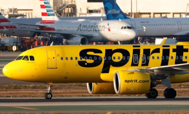 Bankruptcy Court Approves Lifeline Financing 1 1760282757 108063980 1731706719266 gettyimages 2171702447 lax airplanes 040